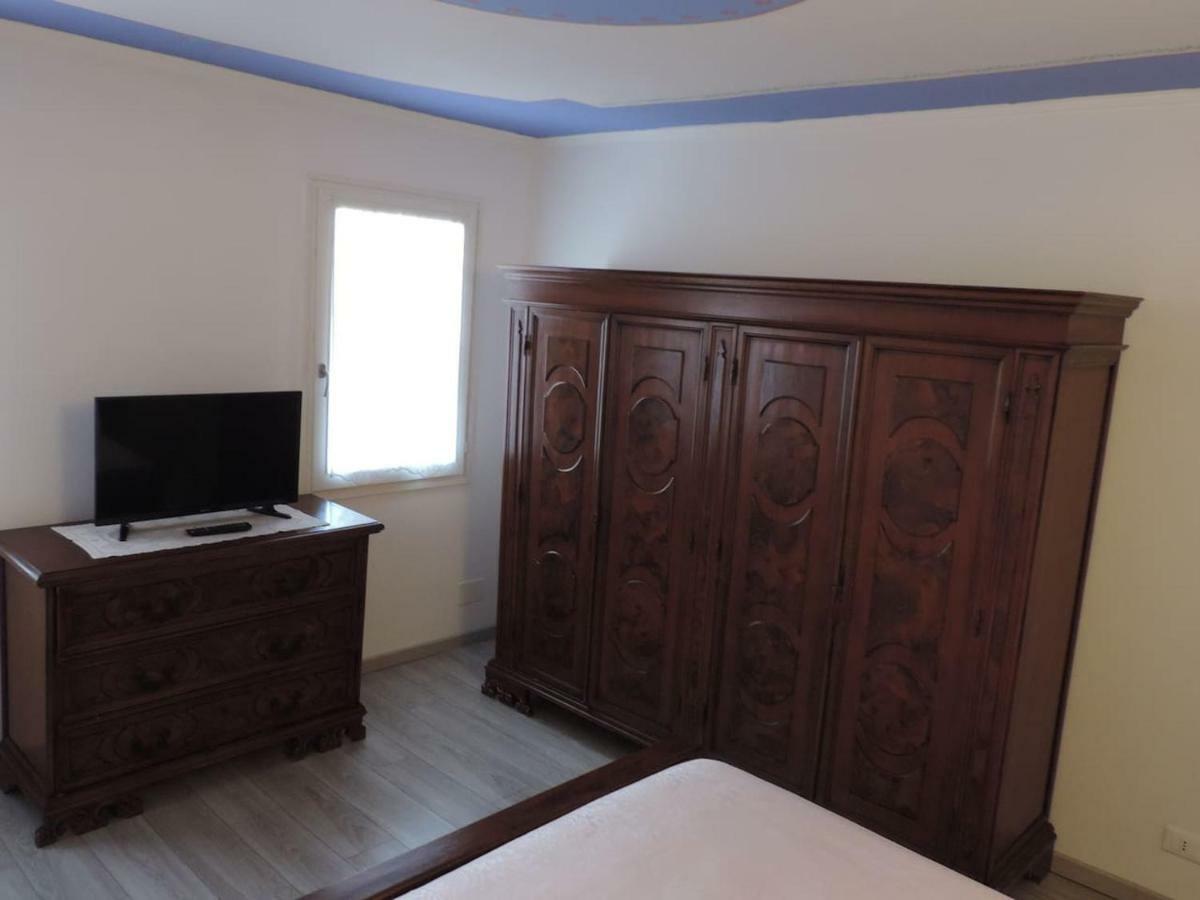 Casa Rossa Apartment Pianzano Ngoại thất bức ảnh