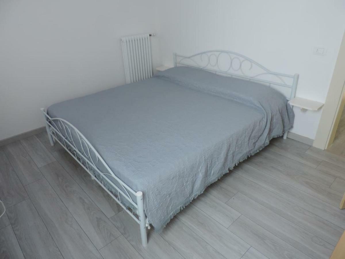 Casa Rossa Apartment Pianzano Ngoại thất bức ảnh