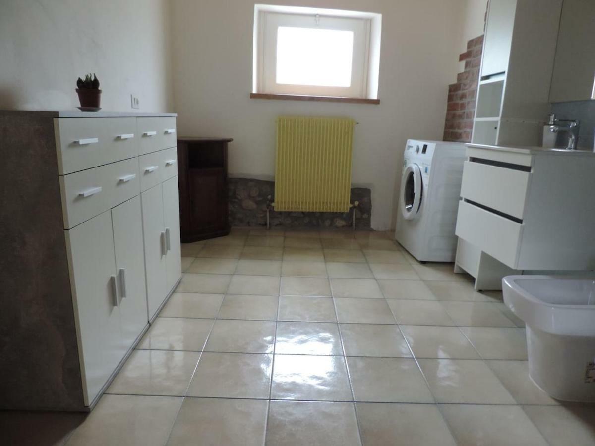 Casa Rossa Apartment Pianzano Ngoại thất bức ảnh